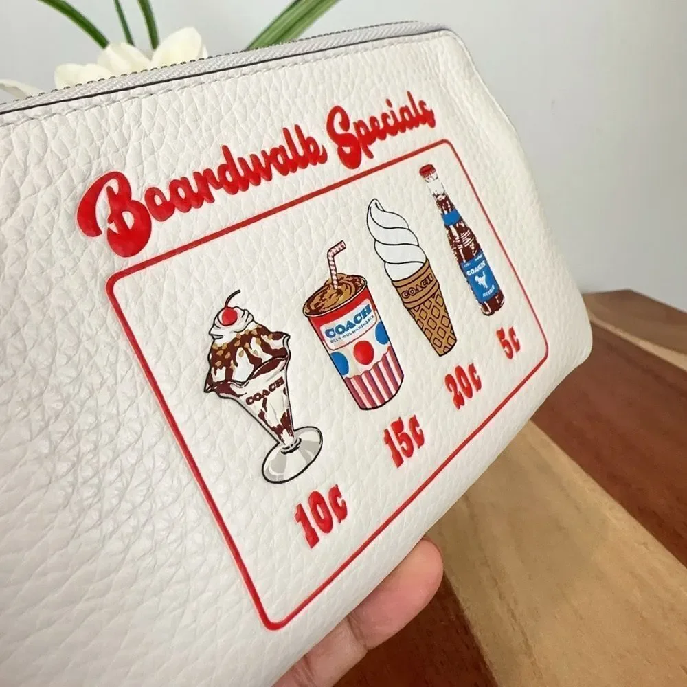 NWT Coach‎ Corner Zip Wristlet With Boardwalk Graphic